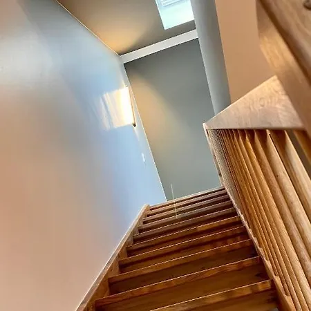 H-85 Level 5/10 Appartement *