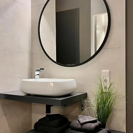 H-85 Level 5/10 Appartement Koblenz (Rhineland-Palatinate)