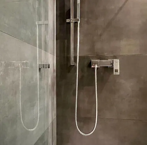 דירה H-85 Level 5/10 *