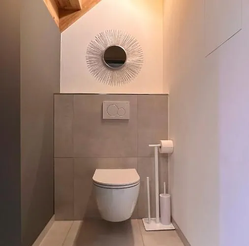 H-85 Level 5/10 Apartment *