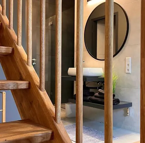 Apartment H-85 Level 5/10 *